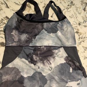 Very gently used Lululemon tank with built in bra